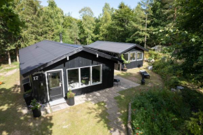 Cozy Summerhouse In An Incredibly Scenic Location
